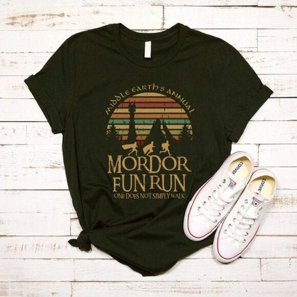 Graphic T-shirt Lord of the Rings Mordor Fun Run - Picture 1 of 6